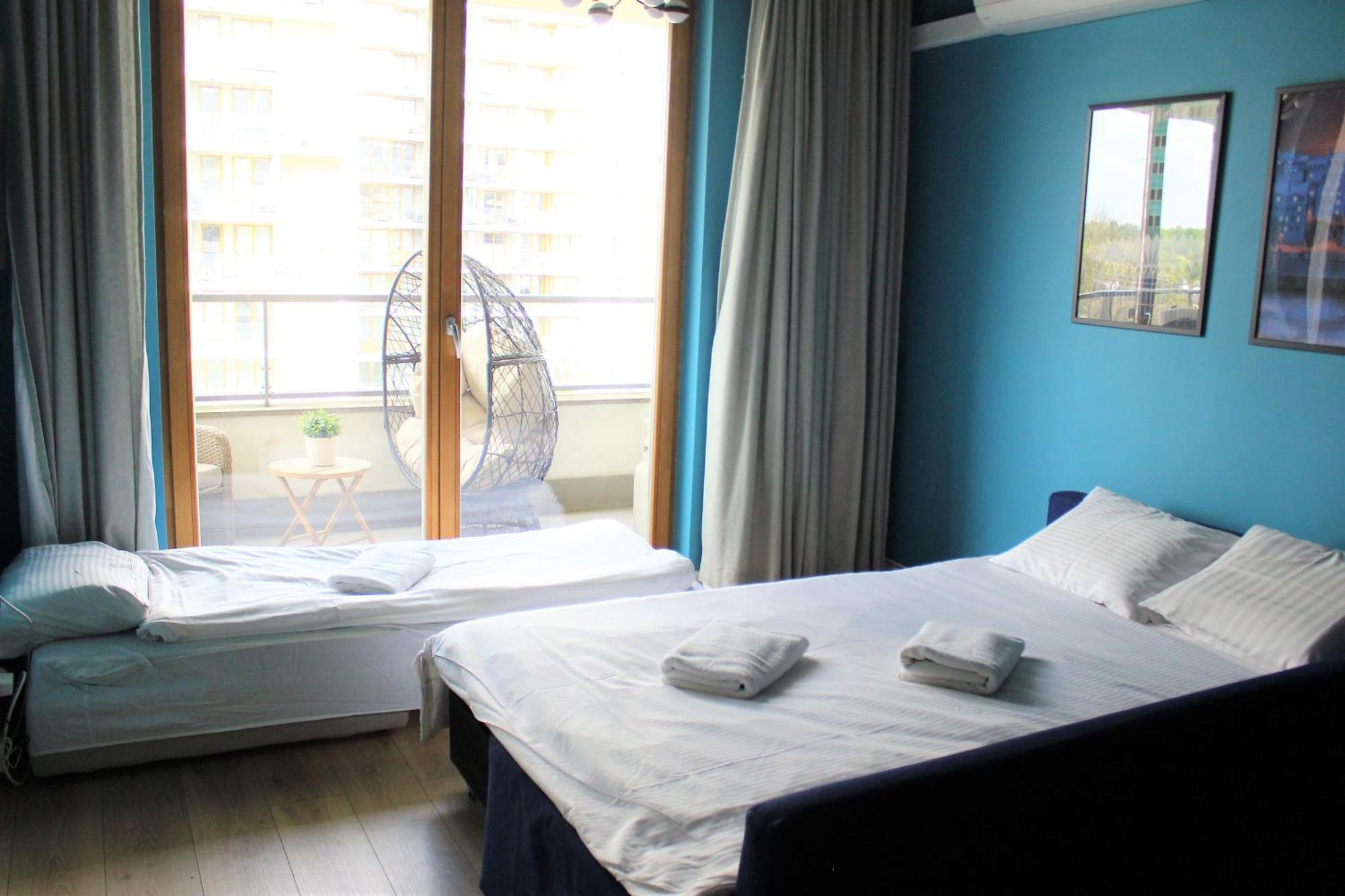 Labo Apartment Bliska Wola - Parking, Klimatyzacja Варшава Екстериор снимка